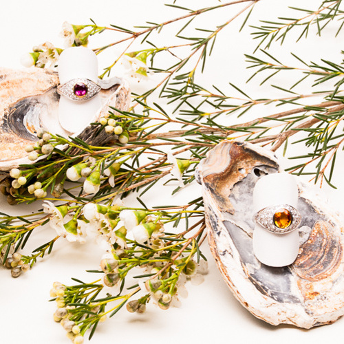 Ring Gold mit Rubin und Brillanten